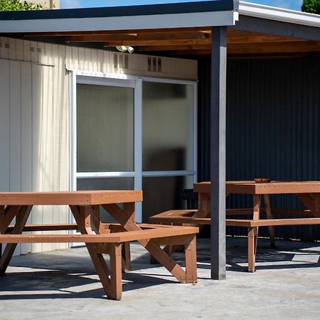 Viking Lodge Motel Tahoraiti Екстер'єр фото